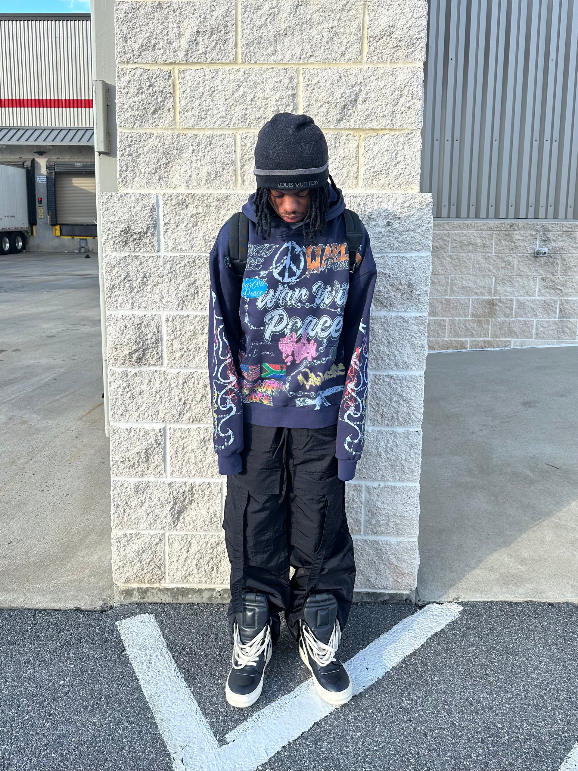 PEACEMAKER HOODIE NAVY